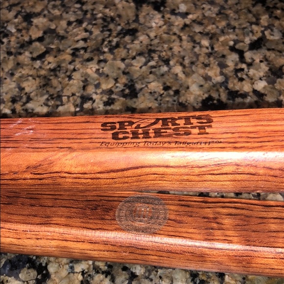 Alabama Grilling Tongs - Picture 5 of 5